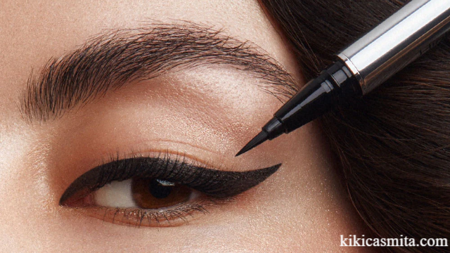 10 Rekomendasi Eyeliner Waterproof yang Mudah Diaplikasikan